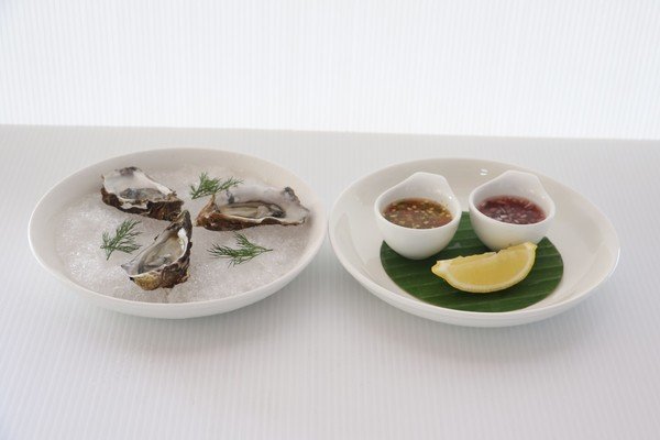 Fine De Claire Oysters (3pcs)|หอยนางรม (3 ตัว) 