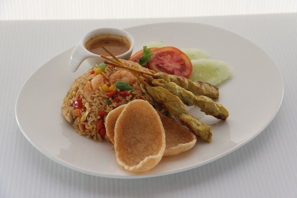 Nasi Goreng with Shrimps and Chicken |ข้าวผัดนาซีโกเร็งใส่กุ้งและไก่ 