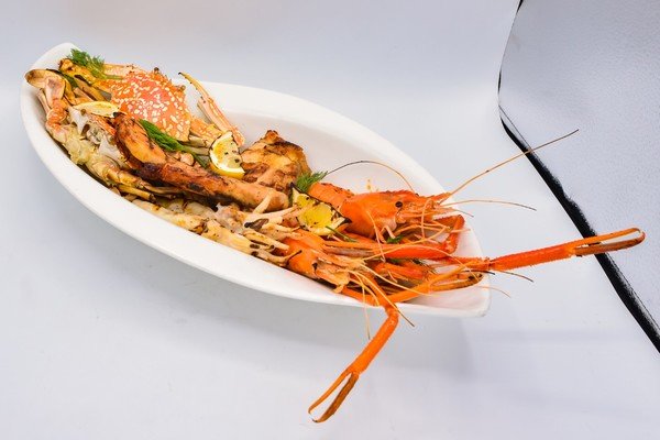 Surf & Turf Basket |เซิร์ฟ แอนท์ เทิร์ฟ
