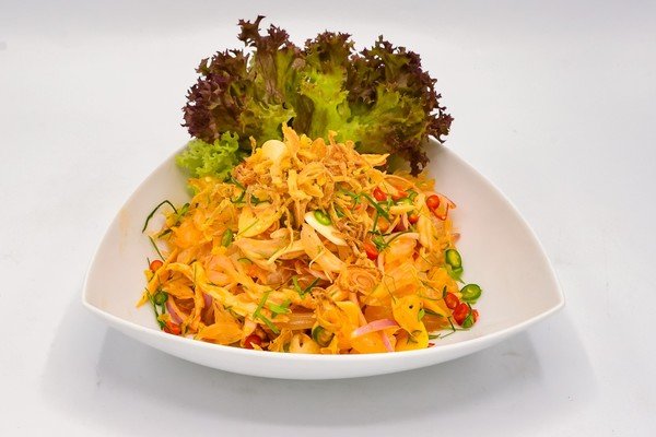 Yam Som O |ยำส้มโอใส่เนื้อไก่ และกุ้ง